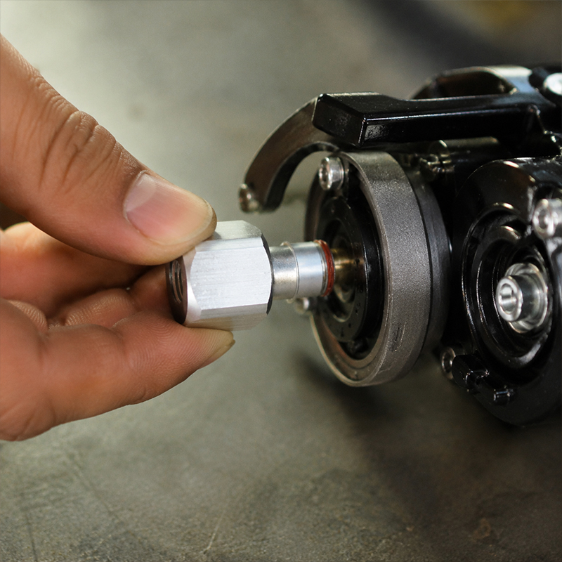 เครื่องมือถอดประกอบอะลูมิเนียม - Shimano Reel Stradic บทวิจารณ์และราคา